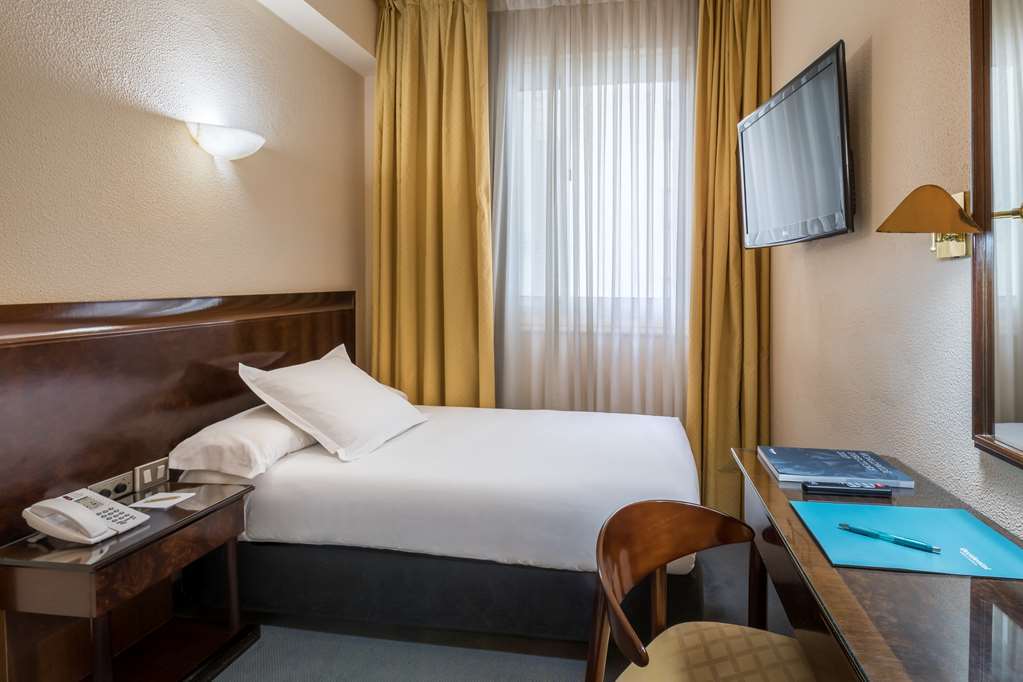 อ็อกซิเดนตัล บีโก Hotel วิโก ภายนอก รูปภาพ