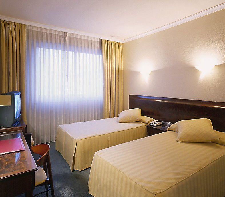 อ็อกซิเดนตัล บีโก Hotel วิโก ห้อง รูปภาพ